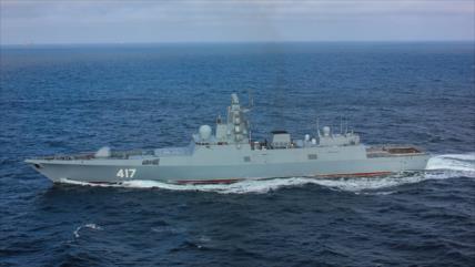Armada rusa rescata a a 68 pasajeros en peligro en el Mediterráneo 