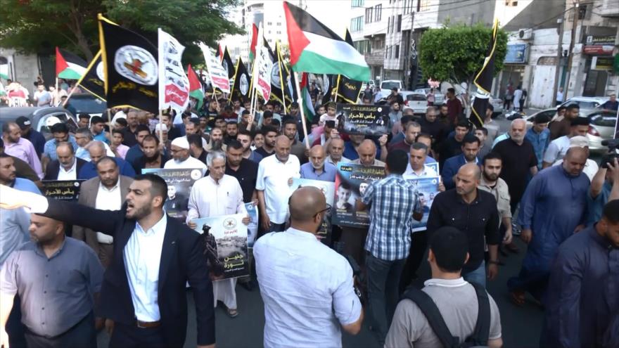 Cientos de palestinos salen a calles contra nueva agresión israelí