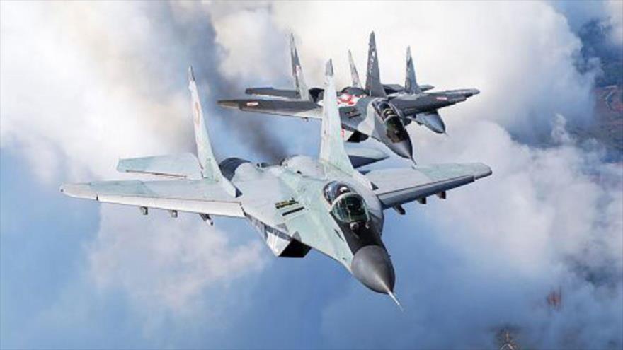 Vídeo: Rusia intercepta tres aeronaves británicas sobre el mar Negro