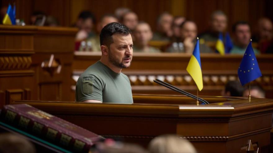 El presidente de Ucrania, Volodímir Zelenski, en un discurso en el Parlamento ucraniano, 28 de junio de 2023. (Foto: president.gov.ua)
