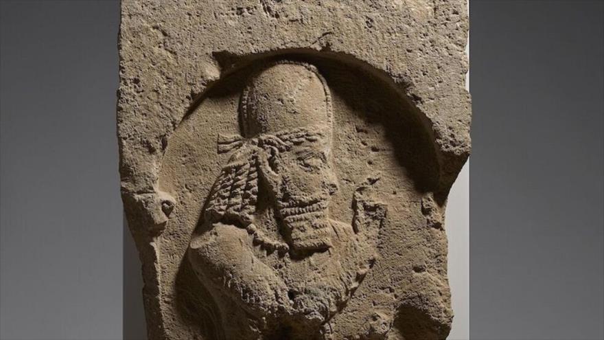 La escultura del soldado sasánida perteneciente a Irán recuperado del Reino Unido.