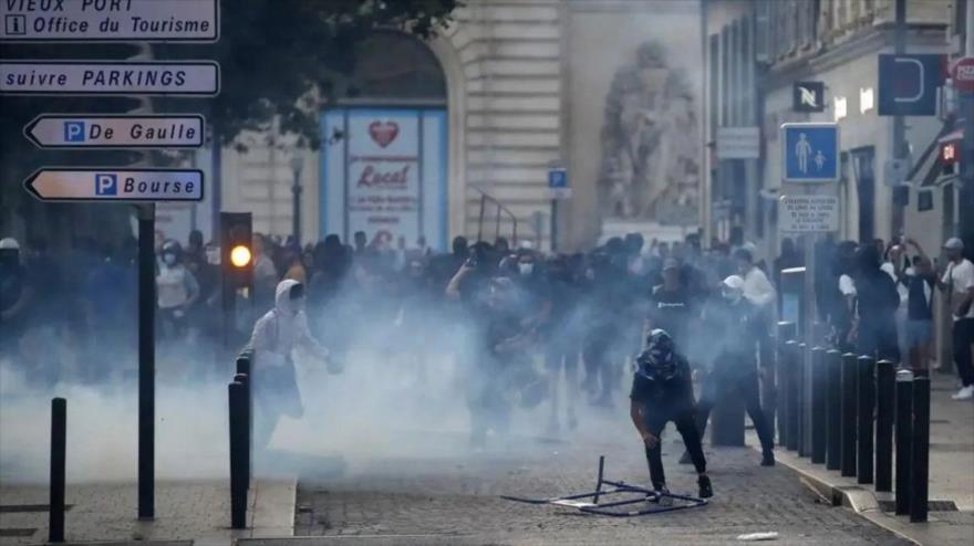 O impacto dos protestos na política e na economia da França |  HISPANTV