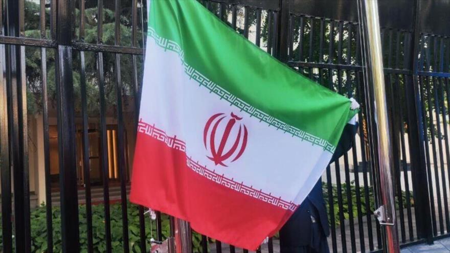 Vídeo: Bandera de Irán se iza en la sede de OCS tras su ingreso pleno | HISPANTV