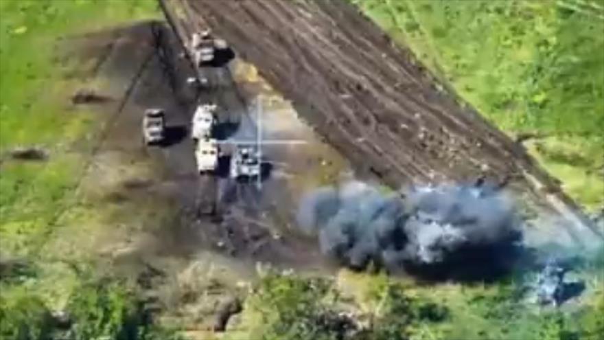 Vídeo: Rusia pulveriza una columna de blindados de Ucrania | HISPANTV