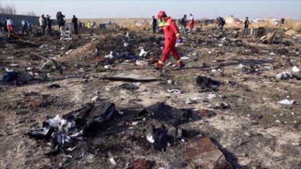 Irán acusa a Occidente de politizar el caso de avión ucraniano