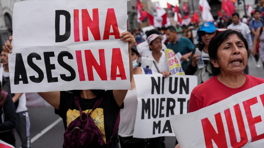 Una protesta contra el Gobierno de Dina Boluarte en Perú. (Foto: Reuters)