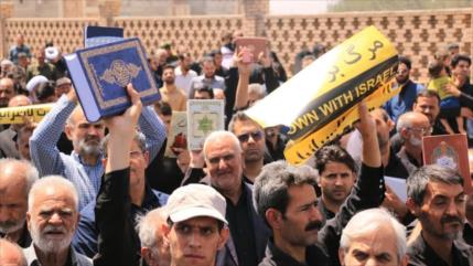 Irán exige boicotear a Suecia y Dinamarca por profanación del Corán