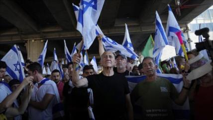 Ehud Olmert: Israel se dirige hacia una guerra civil 