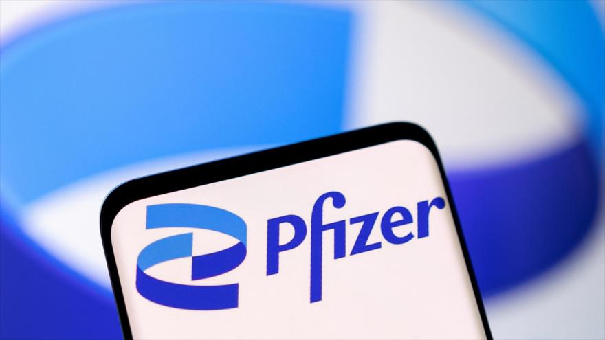 El logotipo de Pfizer se ve en esta ilustración tomada el 1 de mayo de 2022. (Fuente: Reuters) 