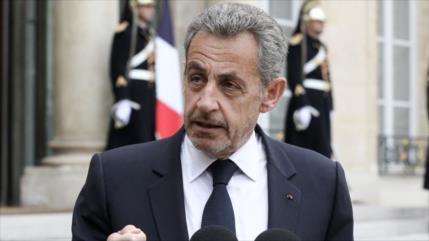 Sarkozy: Ucrania no tiene cabida en UE y Crimea es de Rusia