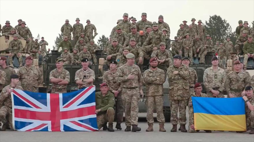 Entrenamiento de fuerzas ucranianas en la base militar Bovington Camp del Ejército británico, en Reino Unido en 2022.