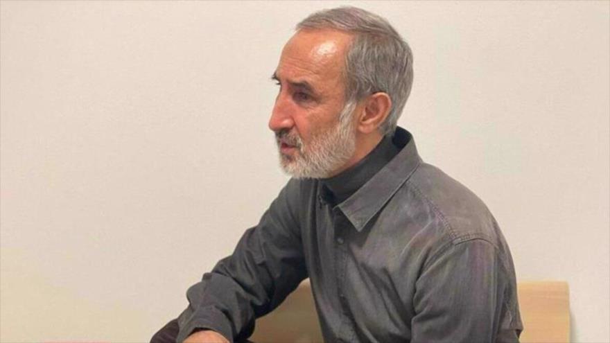 Hamid Nuri, un exfuncionario judicial iraní, en una audiencia en la corte de apelaciones en Suecia. (Foto: Mizan)
