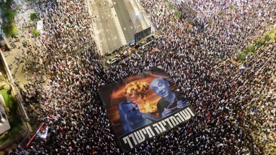 Los manifestantes antigubernamentales en Tel Aviv, el 26 de agosto de 2023. (Foto: Gitai Palti)