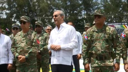 Presidente dominicano ordena cierre total de la frontera con Haití