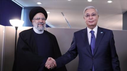 ‘Vecindad y membresía de Irán y Kazajistán en OCS facilita lazos’