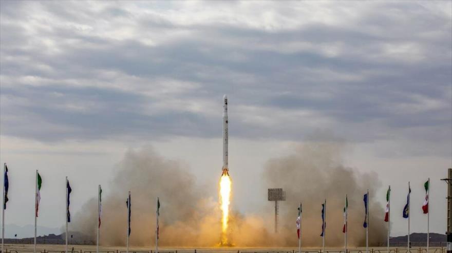 Momento del lanzamiento del satélite Nur 3, de fabricación iraní, 27 de septiembre de 2023.