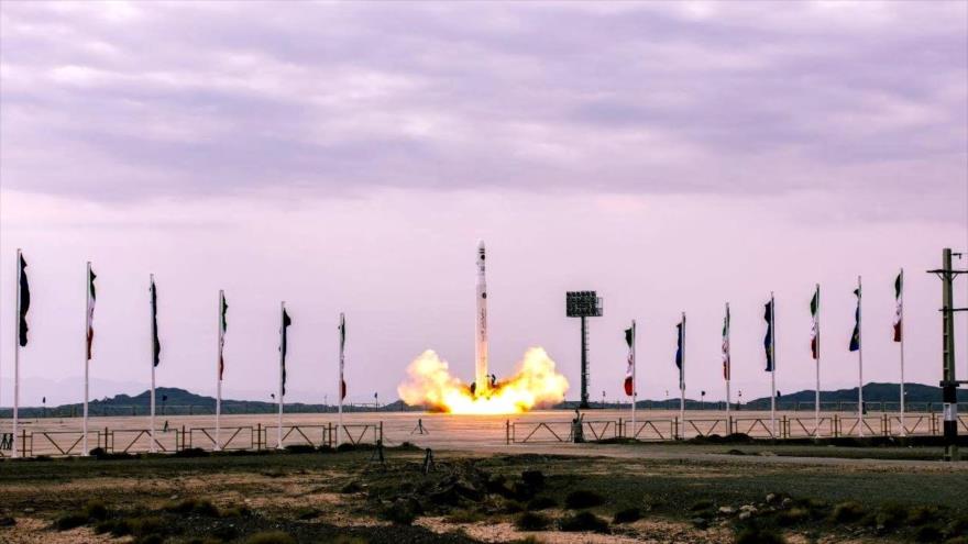 Momento del lanzamiento del satélite Nur 3, de fabricación iraní, 27 de septiembre de 2023.