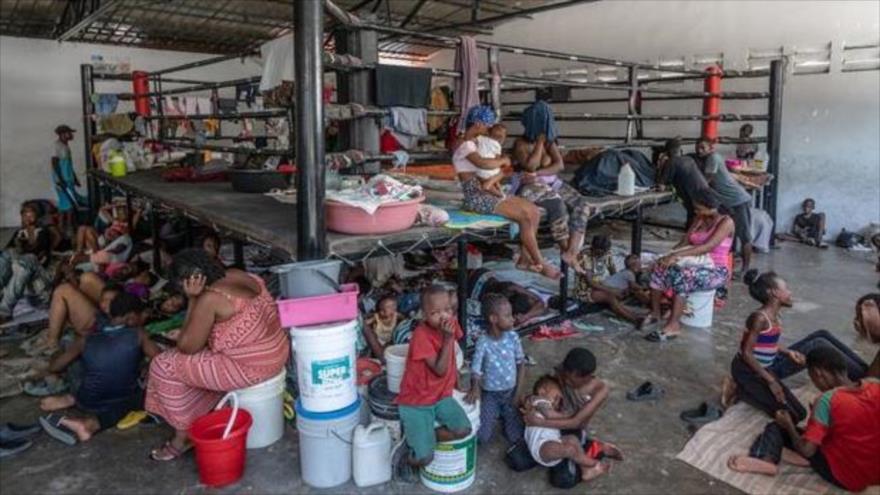 Las prisioneras negras en las prisiones estadounidenses con sus hijos. 