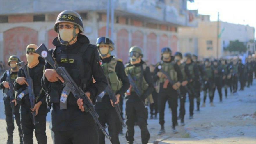 Una marcha militar de las Brigadas Al-Quds, rama militar de Yihad Islámica, al sur de Gaza.