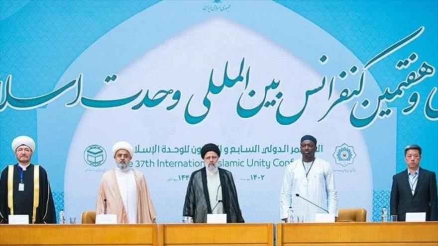 Unidad islámica total, la única salida a los complots de Occidente