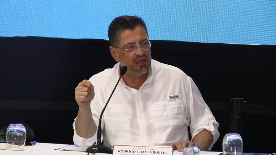 Presidentes de Panamá y Costa Rica abordan la crisis migratoria 