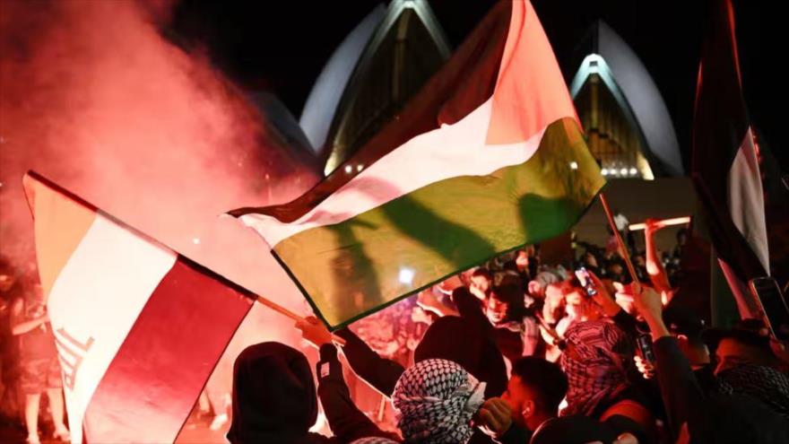 Los manifestantes australianos protestan en apoyo a los palestinos, en Sídney, Australia, 9 de octubre de 2023. 