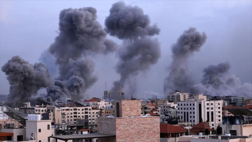 Israel ataca edificio de medios en Gaza; mueren tres periodistas | HISPANTV