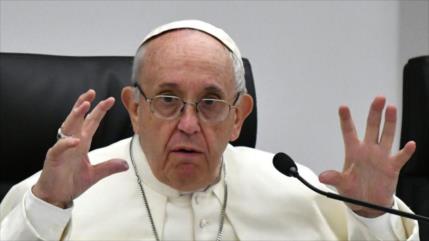 Papa urge cruces humanitarios en Gaza, víctima de cruel bloqueo israelí