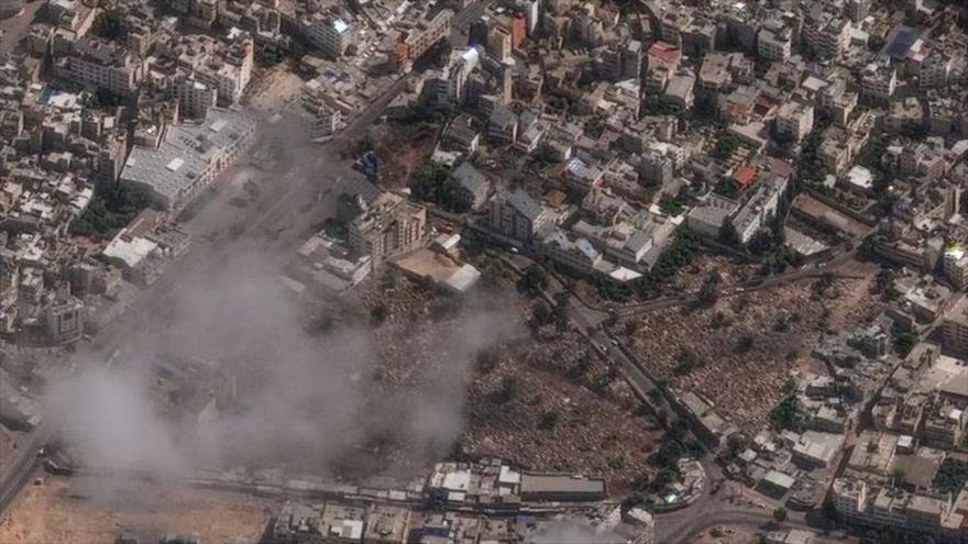 Una imagen satelital muestra las secuelas del ataque al hospital Al-Ahli y sus alrededores en la ciudad de Gaza. (Fuente: AFP)