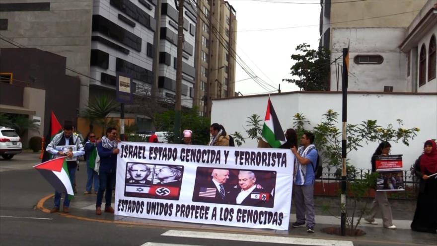 Peruanos protestan ante embajada de EEUU por crímenes de Israel en Gaza