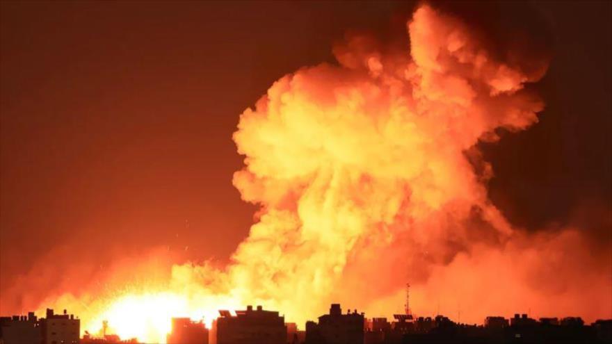 Explosiones durante los ataques israelíes sobre la ciudad de Gaza, 10 de octubre de 2023. (Foto: AFP)