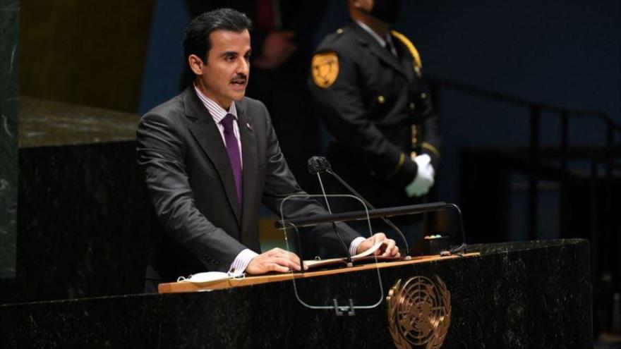El Emir de Catar habla durante el período de sesiones de 76ª de la Asamblea General en la sede de las Naciones Unidas en Nueva York, 21 de septiembre de 2021. (Foto: REUTERS)