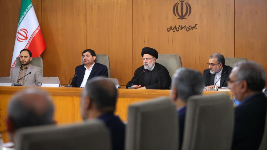 El presidente de Irán, Seyed Ebrahim Raisi, en reunión de Gabinete, Teherán, 29 de octubre de 2023.