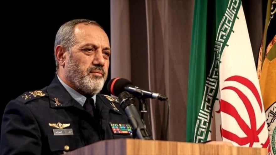 El subjefe de Estado Mayor de las Fuerzas Armadas de la República Islámica, el general de brigada Aziz Nasirzadeh.