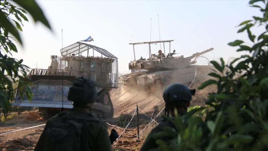 Las fuerzas militares israelíes operando cerca de la Franja de Gaza.