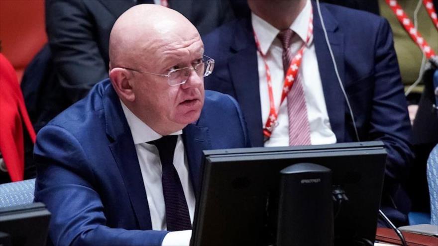 El representante permanente de Rusia ante la ONU, Vasili Nebenzia, habla en una reunión del Consejo de Seguridad de Naciones Unidas (CSNU), Nueva York, EE.UU.