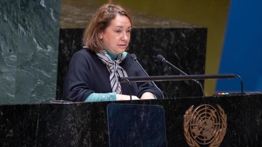 La embajadora de México ante la ONU, Alicia Buenrostro, durante la 10ª sesión especial de emergencia de la Asamblea General de Naciones Unidas (AGNU). 