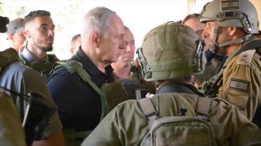 El primer ministro de Israel, Benjamin Netanyahu, junto a soldados del ejército (Foto: Europa Press)