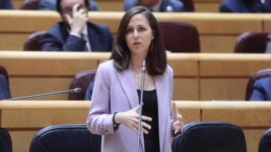 La líder de Podemos y ministra en funciones de Derechos Sociales del Gobierno de España, Ione Belarra, en la sesión de control al Gobierno en el Senado, 7 de noviembre de 2023.