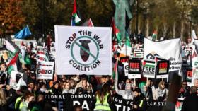 Multitudinarias marchas en Londres contra crímenes de Israel en Gaza