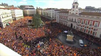Españoles protestan por acuerdo de amnistía entre Sánchez y catalanes