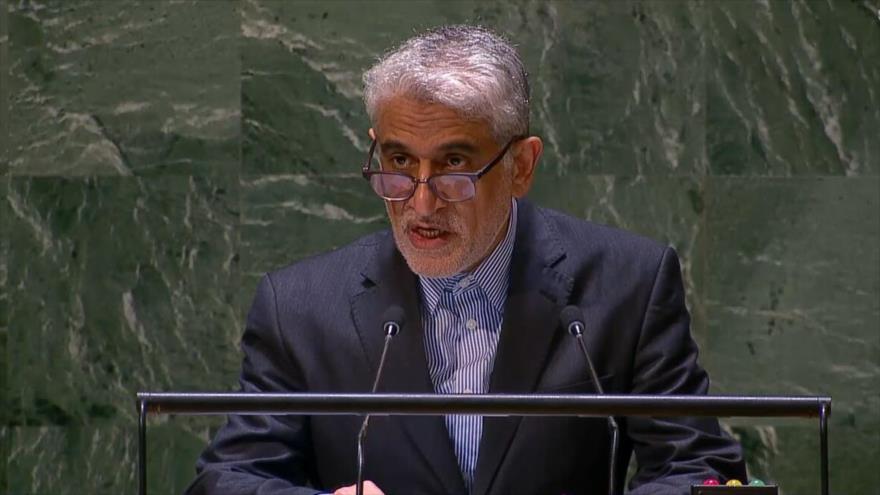 El representante permanente de Irán ante la Organización de las Naciones Unidas (ONU), Amir Said Iravani, habla en una conferencia en el organismo. 