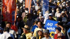 Japoneses claman por el fin de presencia militar de EEUU en Okinawa