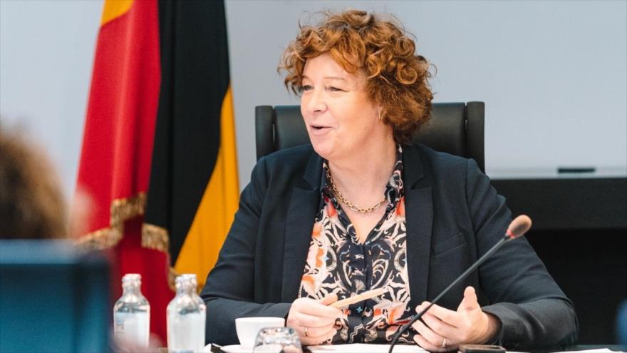 La viceministra de Bélgica, Petra De Sutter, 