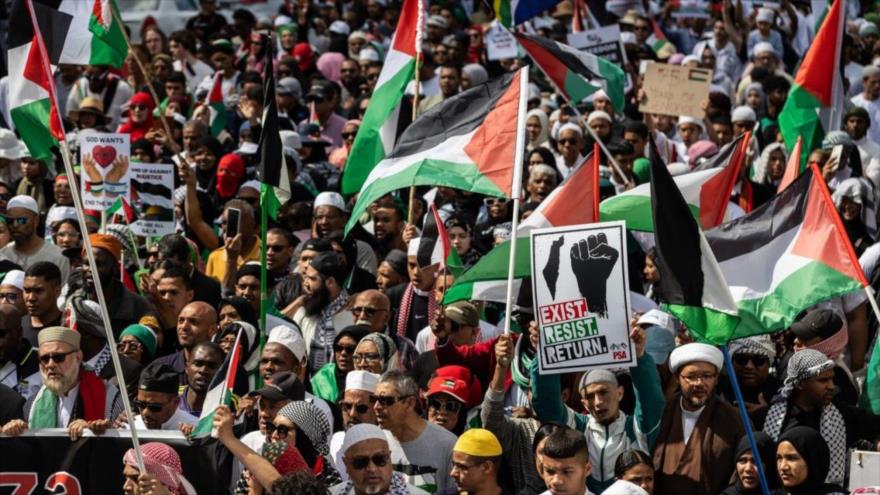 Sudafricanos exigen fin de la ofensiva genocida israelí en Gaza | HISPANTV