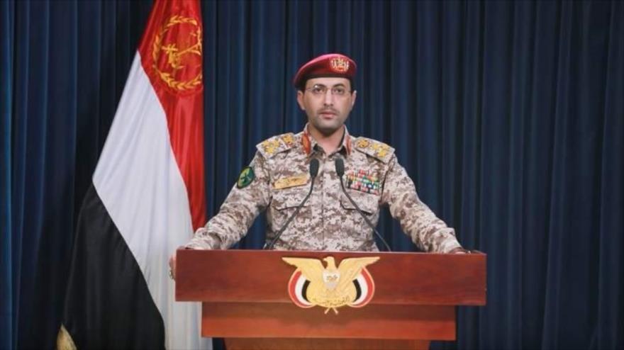 El portavoz del Ejército yemení, el teniente general Yahya Sari, durante una conferencia de prensa, Saná, la capital.