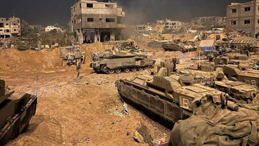 Vehículos blindados del ejército de Israelen la Franja de Gaza, 1 de noviembre de 2023. (Foto: Reuters)