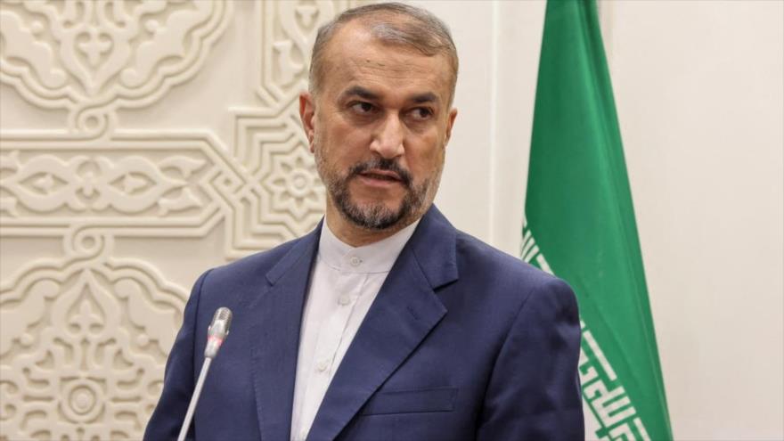 El canciller de Irán, Hosein Amir Abdolahian, en una conferencia de prensa en Riad, Arabia Saudí, 17 de agosto de 2023. (Foto: Reuters)