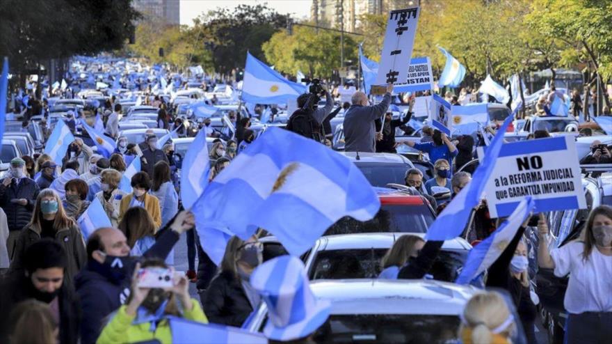 Crece rechazo en Argentina al plan de Milei para reprimir protestas | HISPANTV