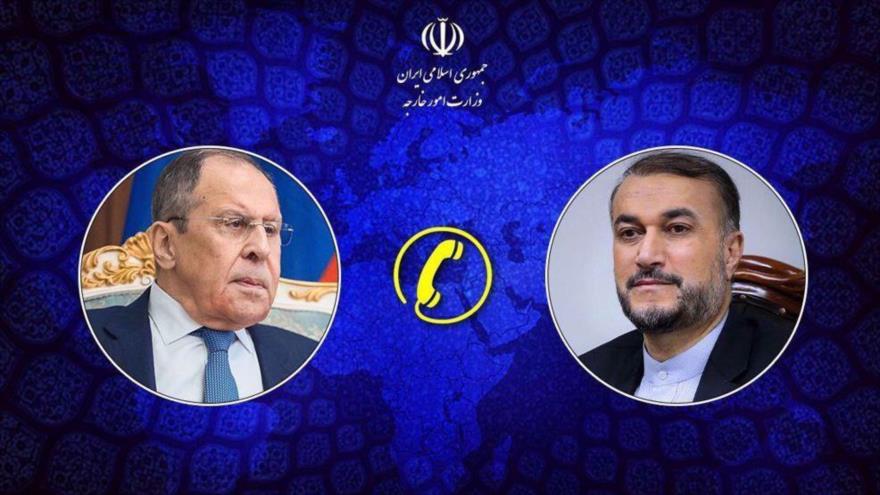 El canciller iraní, Hosein Amir Abdolahian, y el canciller ruso, Sergéi Lavrov.